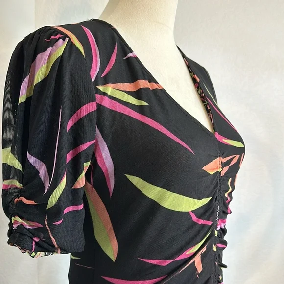 Maggy London V-Neck Reversible A-line Mesh Multi Occasion Dress Size Small NWT - Picture 8 of 16